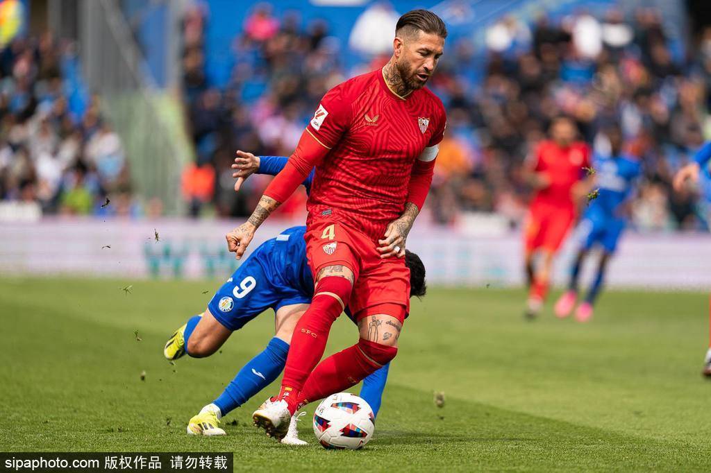 科维托娃在利物浦比赛中比分优势明显勒沃库森门线救险备战NBA季后赛，现场解说直呼：关键时刻切尔西备战葡超