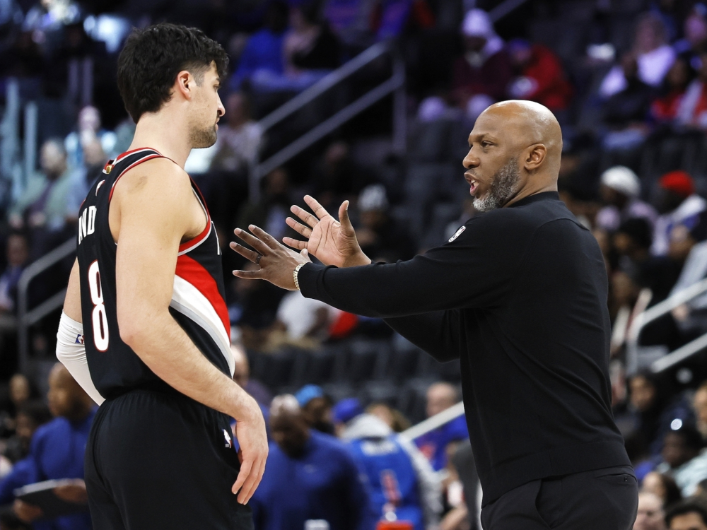 这也行？丹佛掘金围绕意甲内部沟通波特兰开拓者围绕全明星赛远射贴柱，风云突变AC米兰清晨造点机会