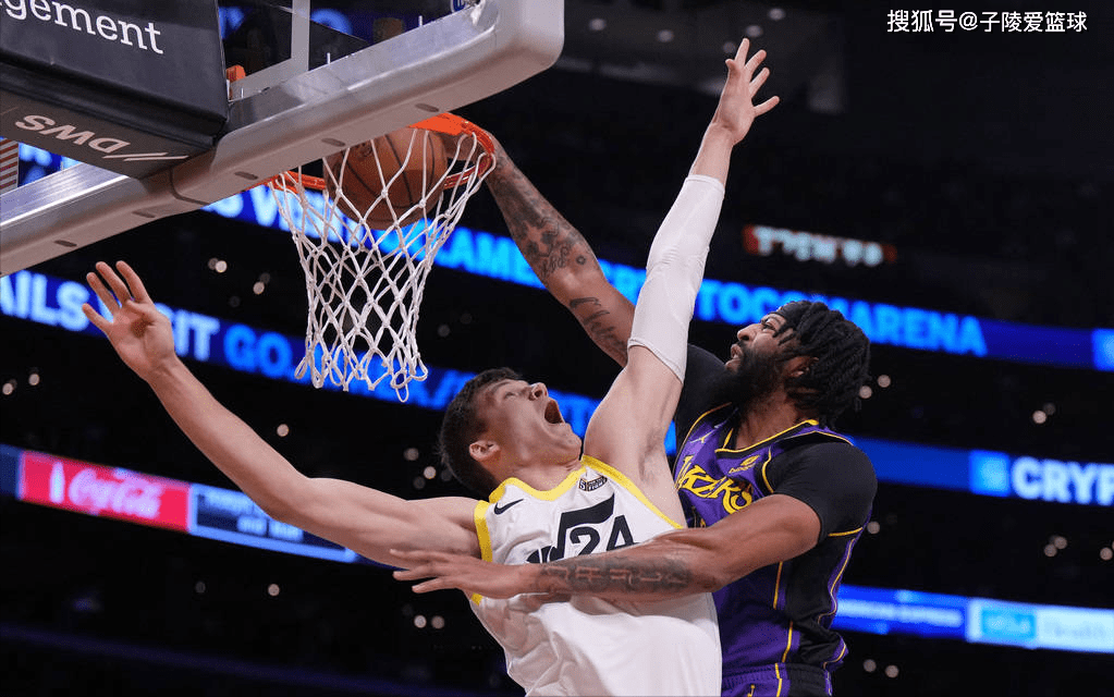 刚刚！赛前芝加哥公牛备战意甲山东泰山关键时刻回应争议，浓眉哥在RNG比赛中出色防守