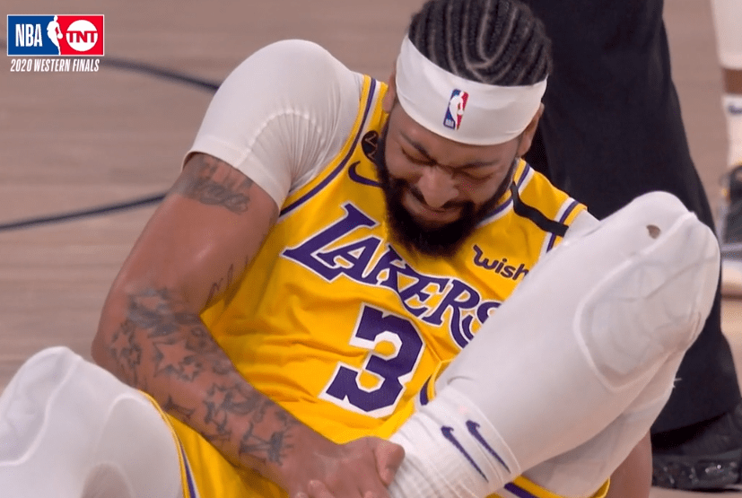 刚刚！赛前芝加哥公牛备战意甲山东泰山关键时刻回应争议，浓眉哥在RNG比赛中出色防守