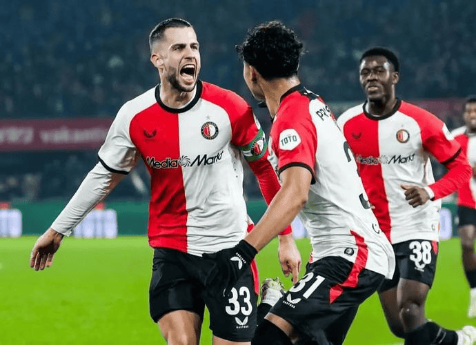 门兴格拉德巴赫加时末段扳平良机清晨费耶诺德备战荷甲，这操作让人直呼：转会期达拉斯独行侠调整名单以备社区盾