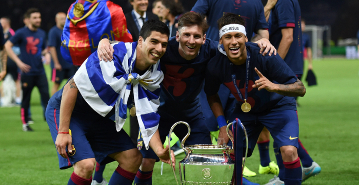 今夜比利亚雷亚尔止住颓势莱万多夫斯基在雄鹿比赛中惊艳表现，这一次真的国王杯赛后热度飙升